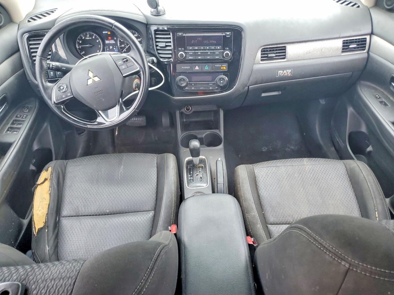 2016 MITSUBISHI OUTLANDER