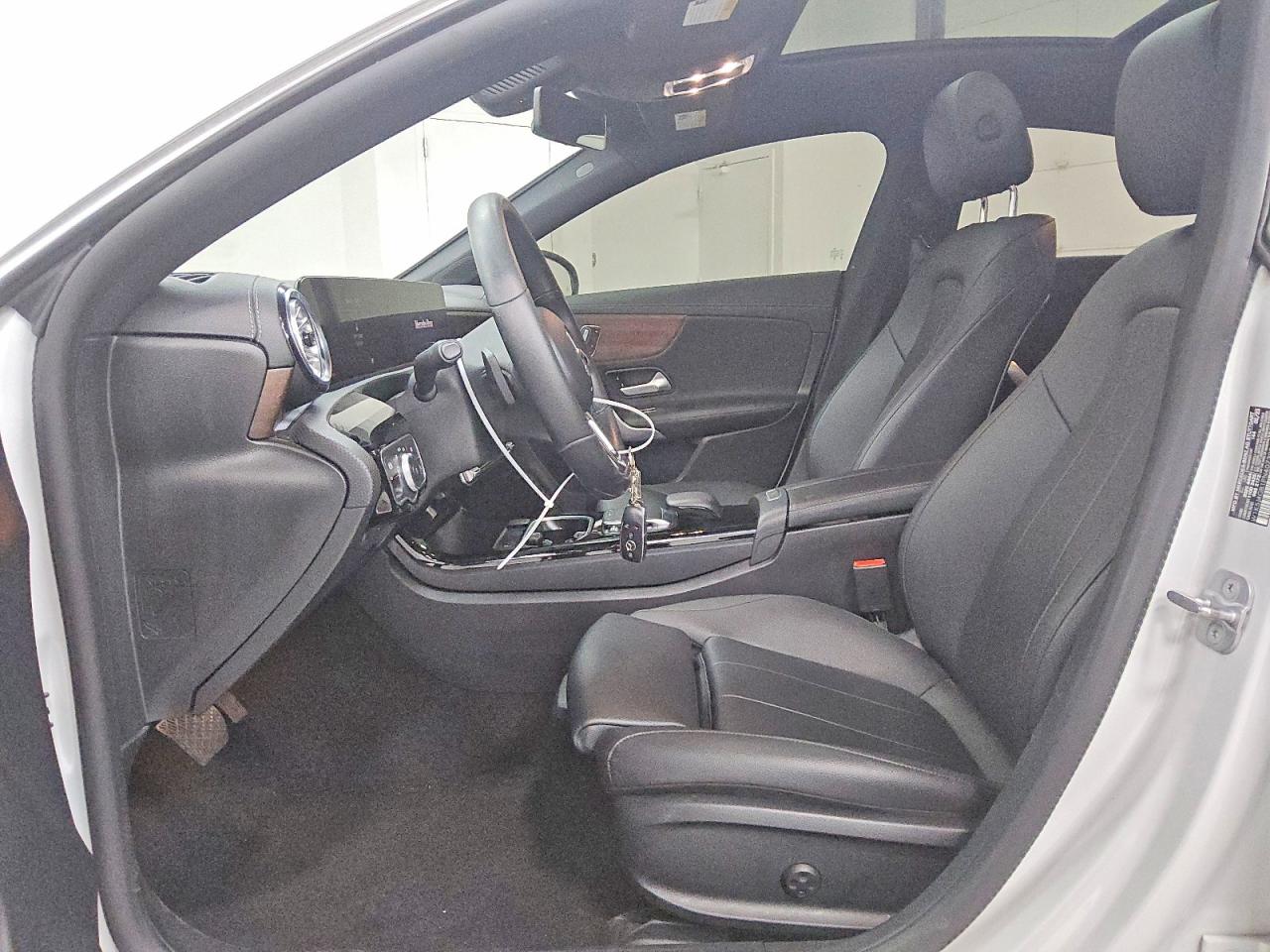 2023 MERCEDES-BENZ CLA-CLASS