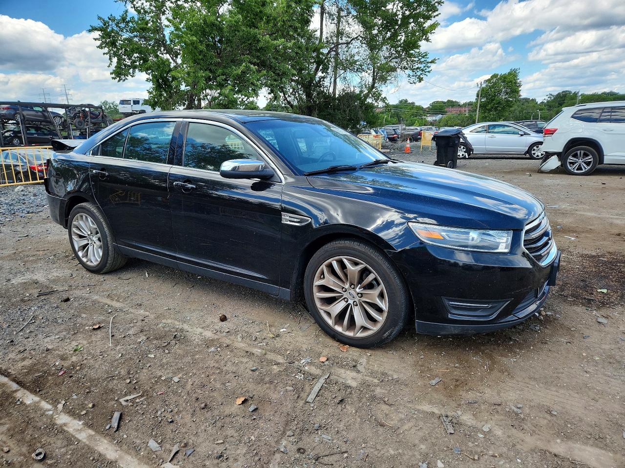 2019 FORD TAURUS