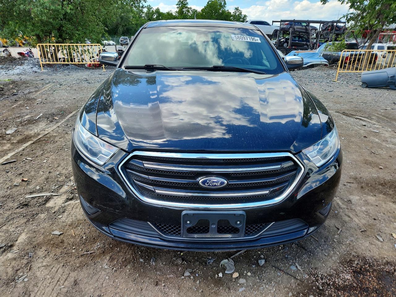 2019 FORD TAURUS