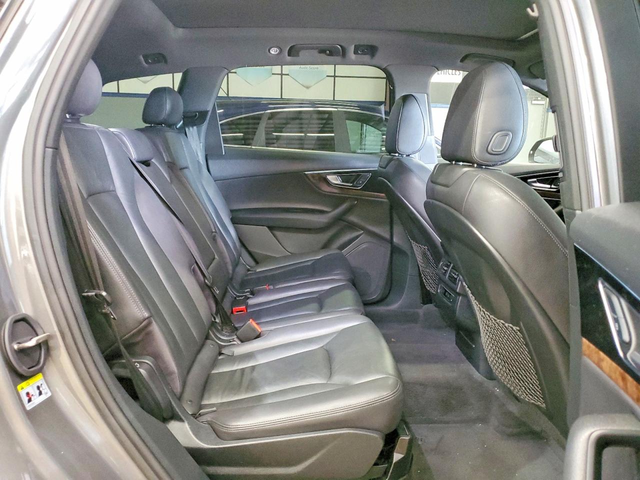 2017 AUDI Q7