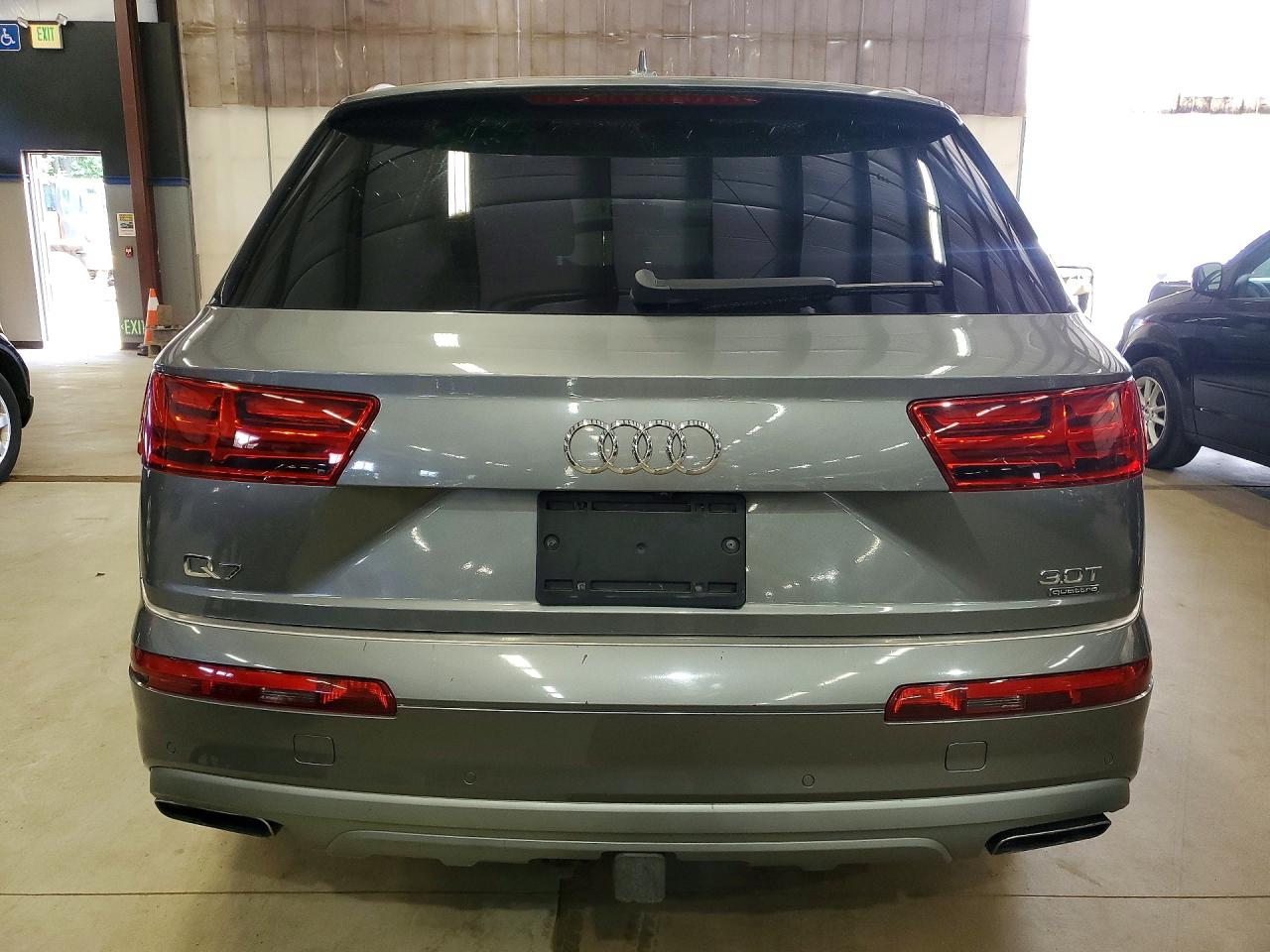 2017 AUDI Q7