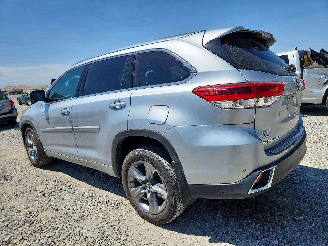 2019 TOYOTA HIGHLANDER