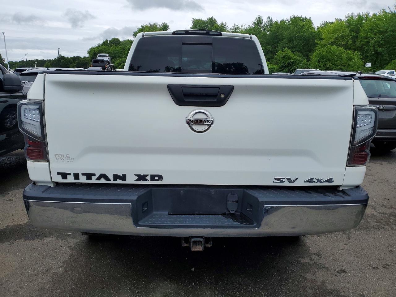 2016 NISSAN TITAN