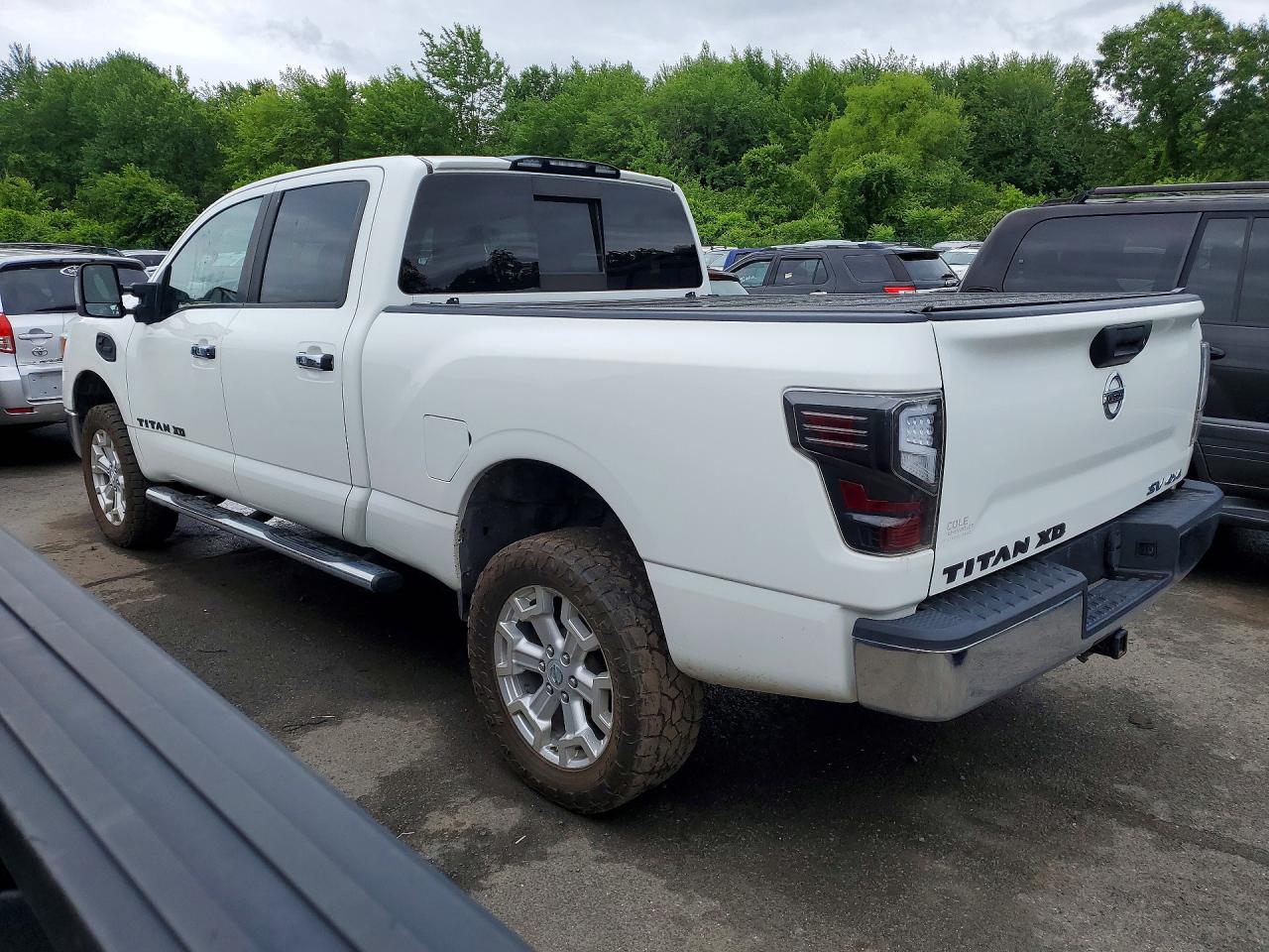 2016 NISSAN TITAN