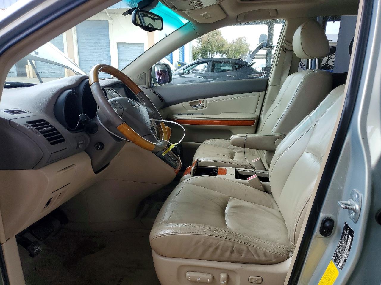 2004 LEXUS RX330