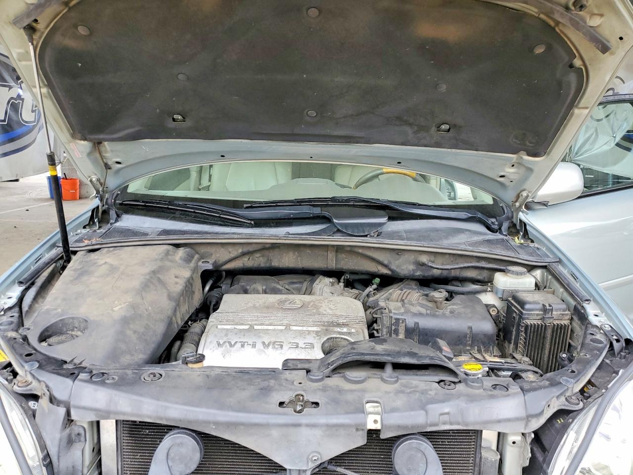 2004 LEXUS RX330