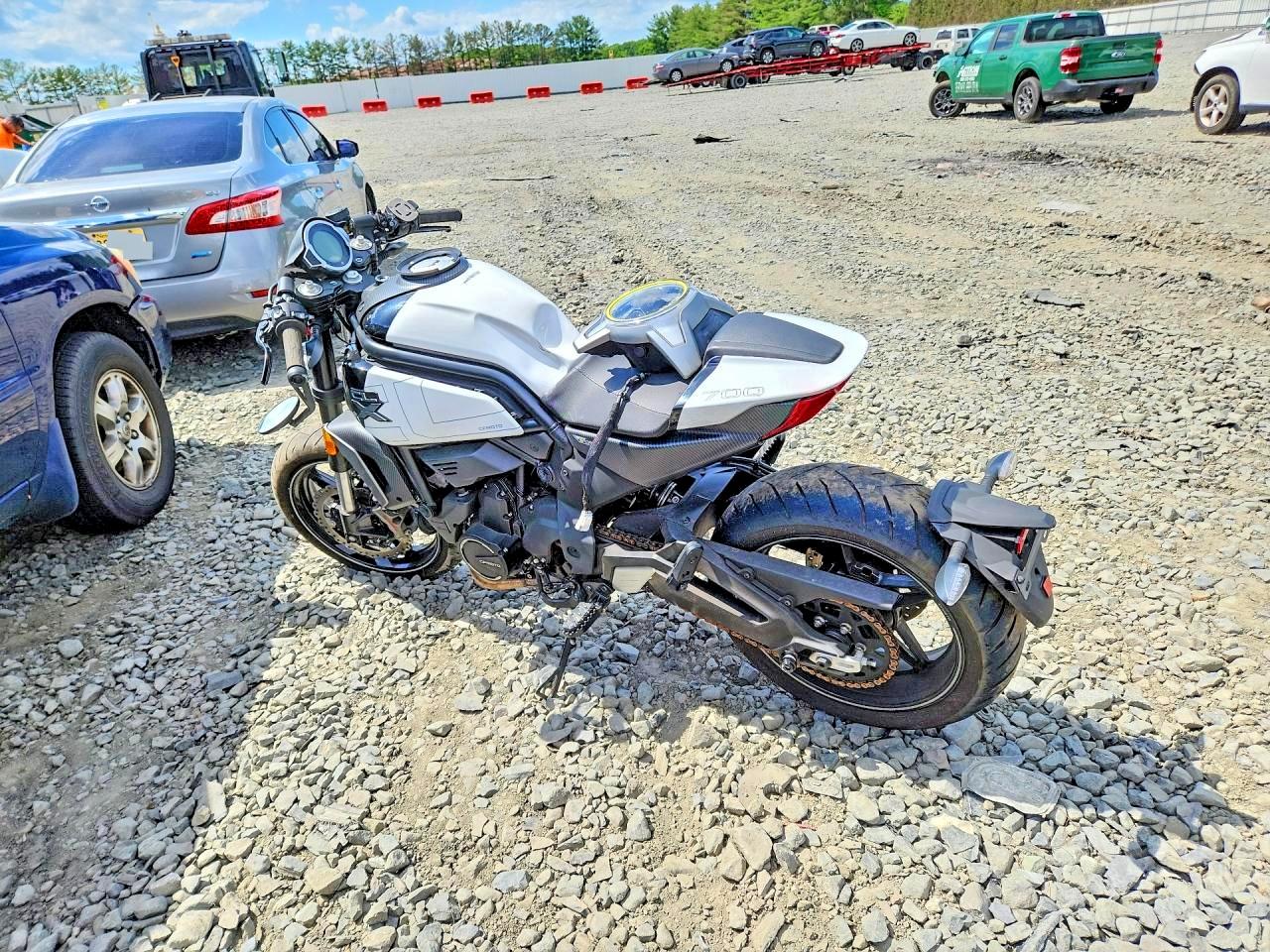 2022 CFMOTO 700CLX/SP