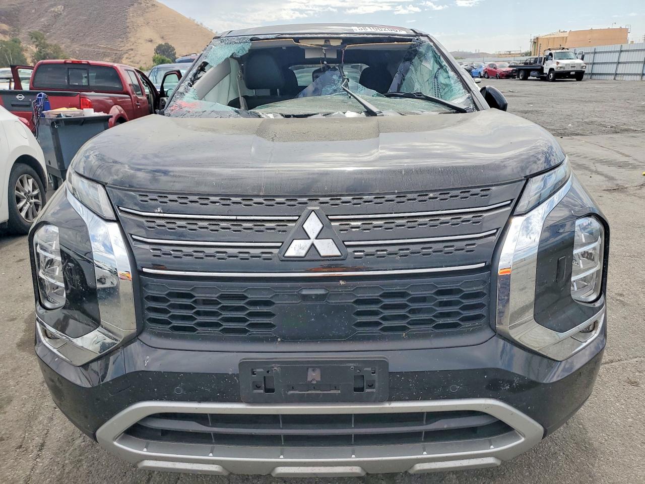 2024 MITSUBISHI OUTLANDER