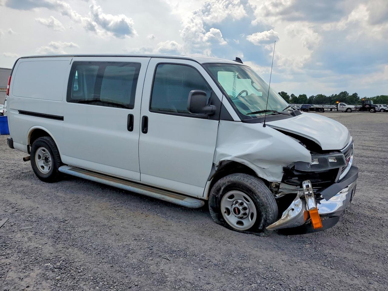 2019 GMC SAVANA G25