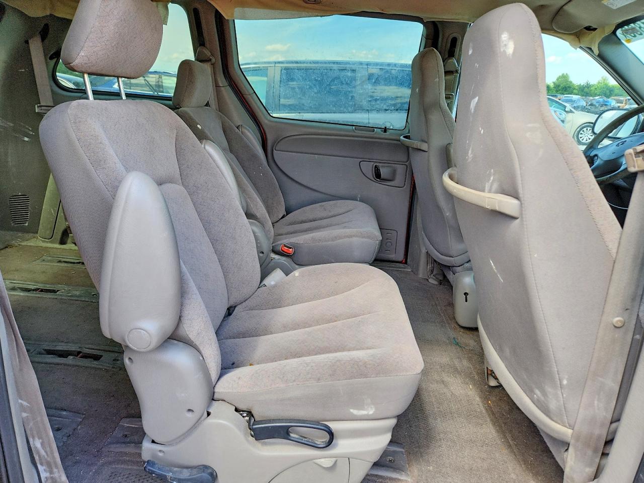 2003 DODGE CARAVAN
