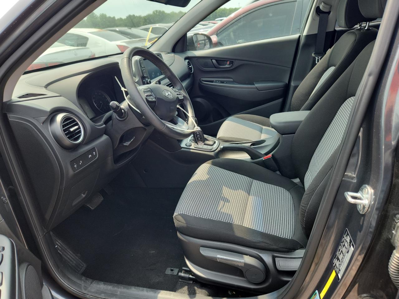 2021 HYUNDAI KONA
