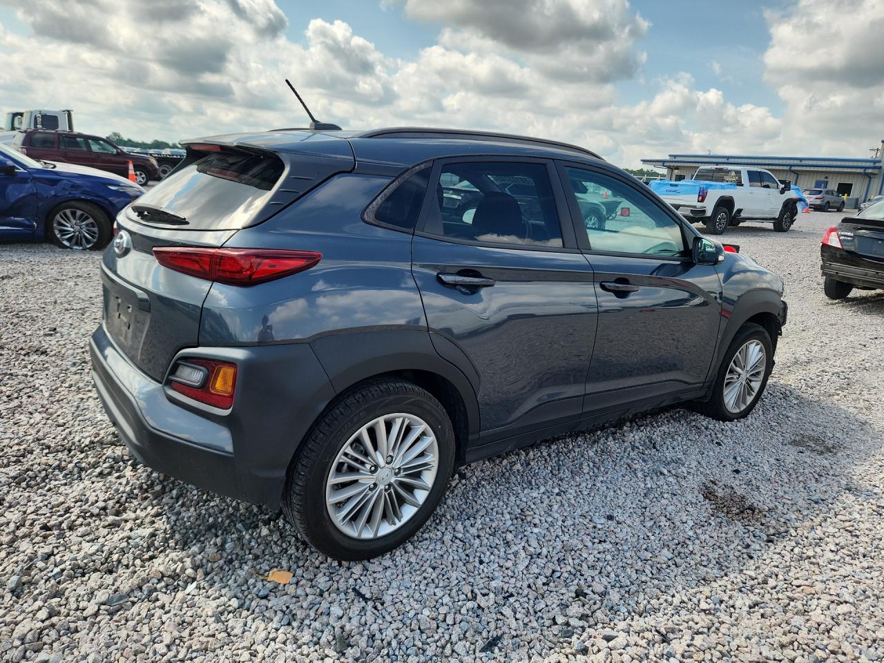 2021 HYUNDAI KONA