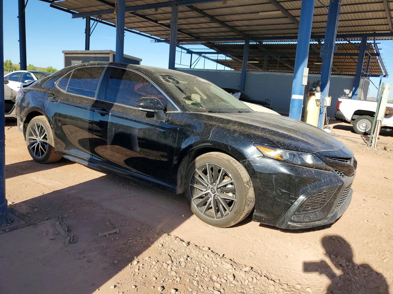 2023 TOYOTA CAMRY