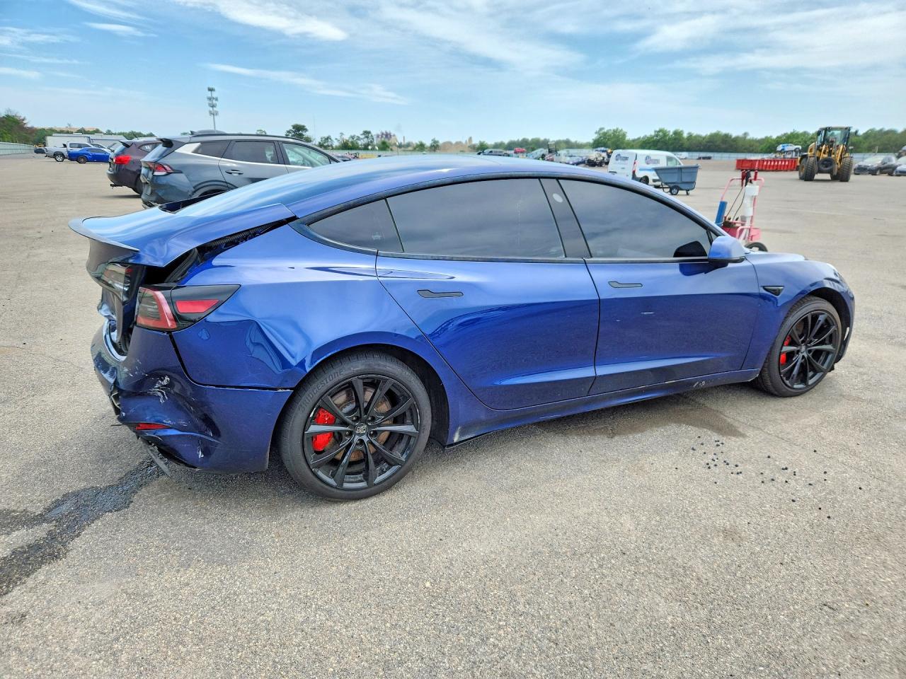 2021 TESLA MODEL 3