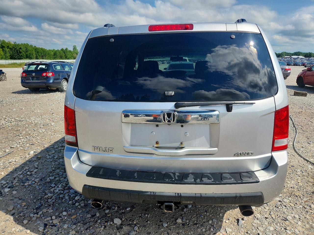 2011 HONDA PILOT