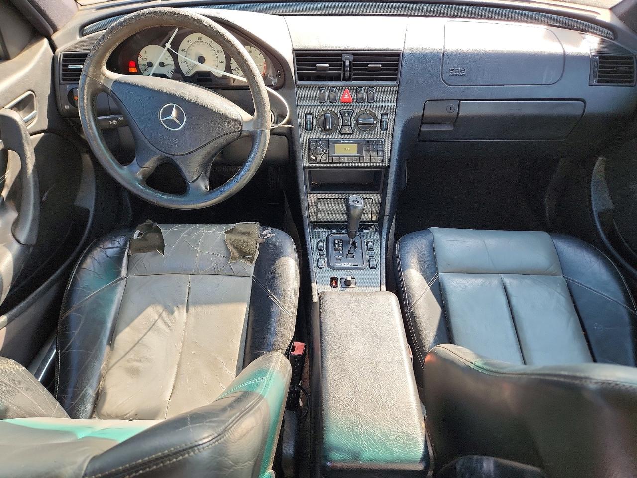 2000 MERCEDES-BENZ C-CLASS