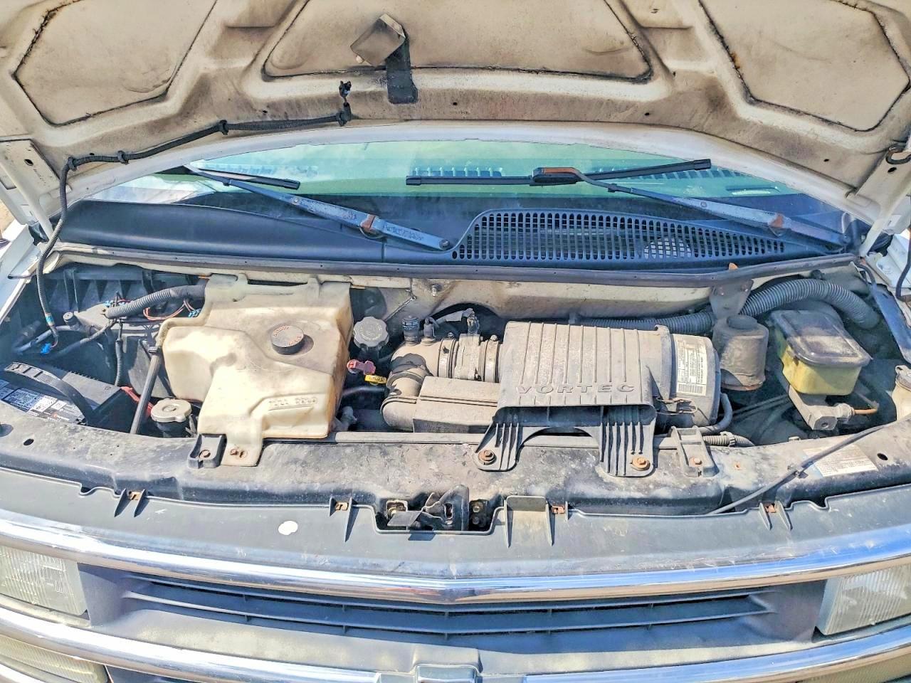 2002 CHEVROLET EXPRESS