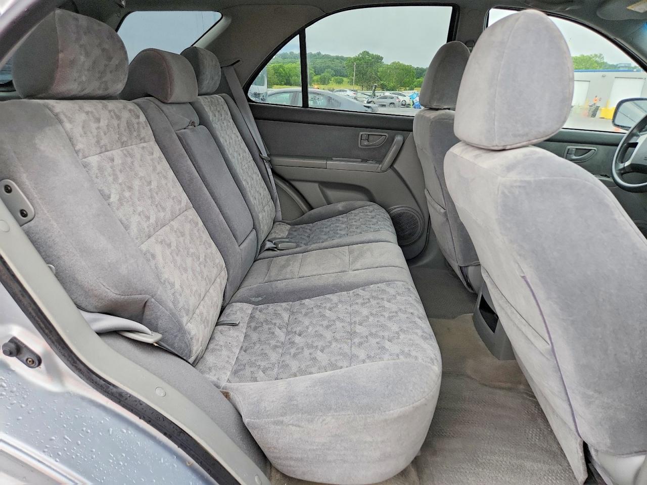 2004 KIA SORENTO