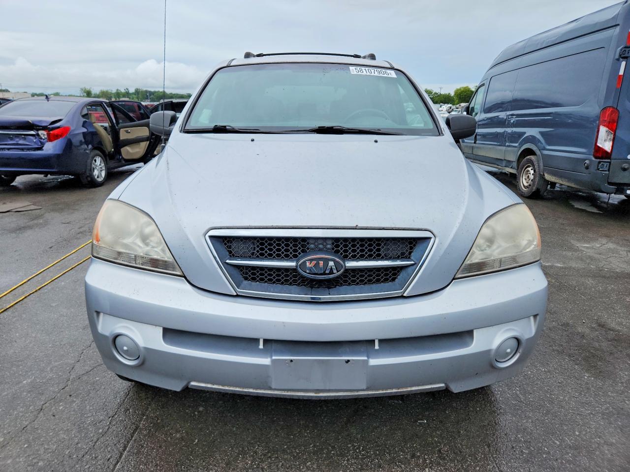 2004 KIA SORENTO