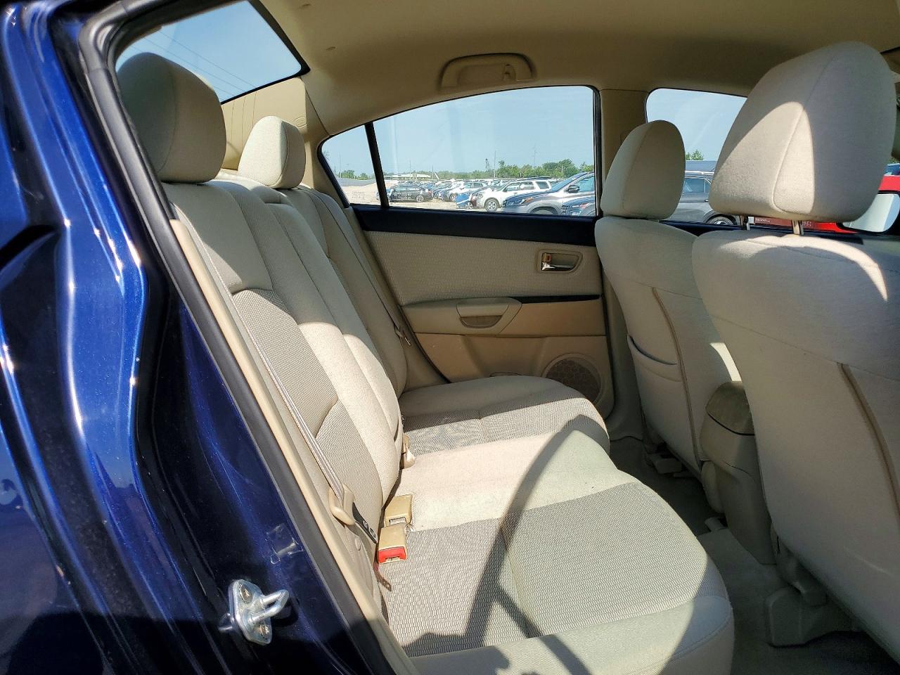 2009 MAZDA 3