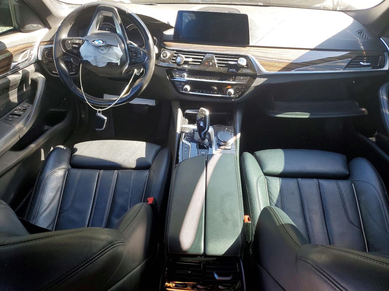 2019 BMW 5 SERIES