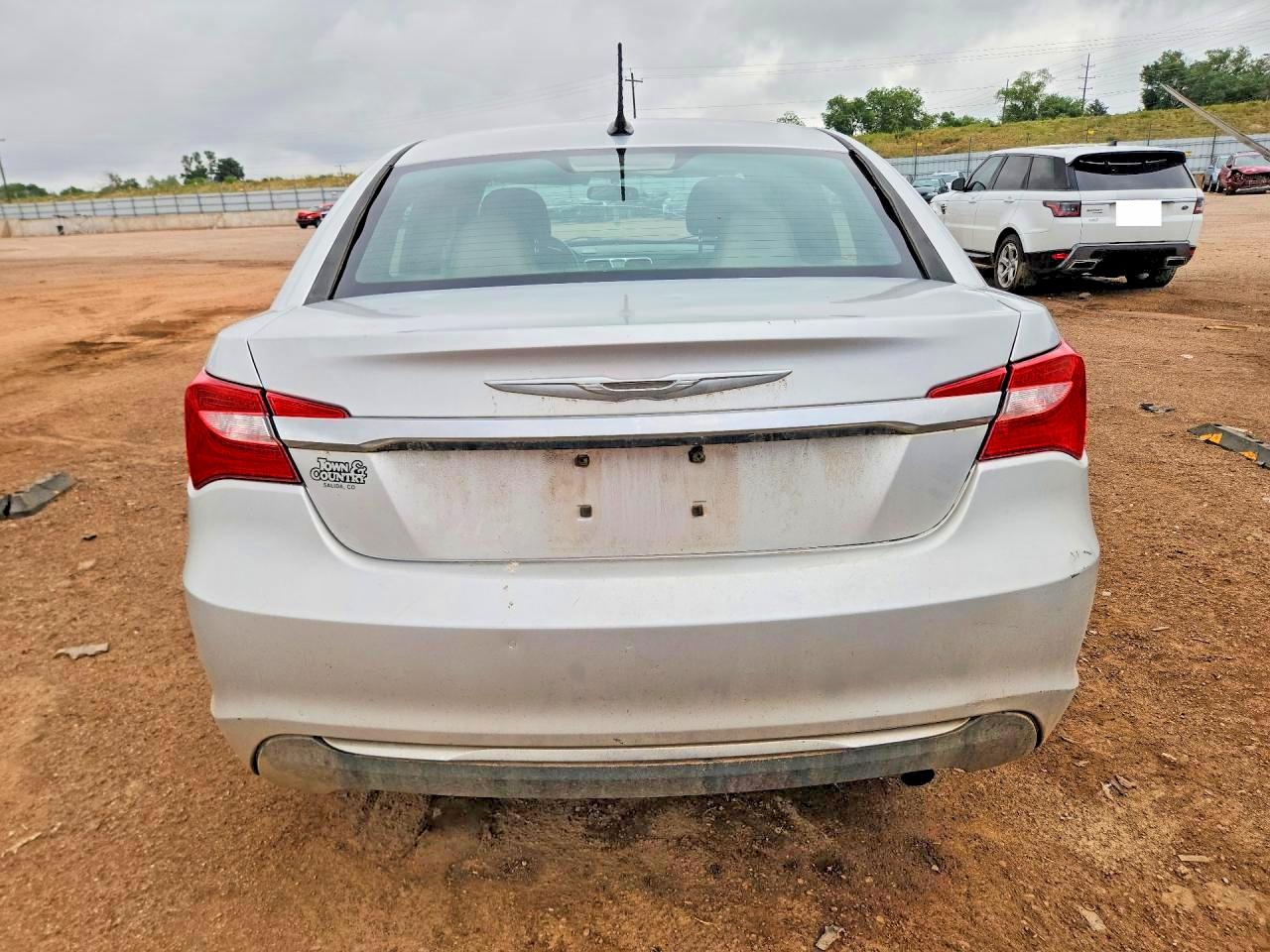 2012 CHRYSLER 200