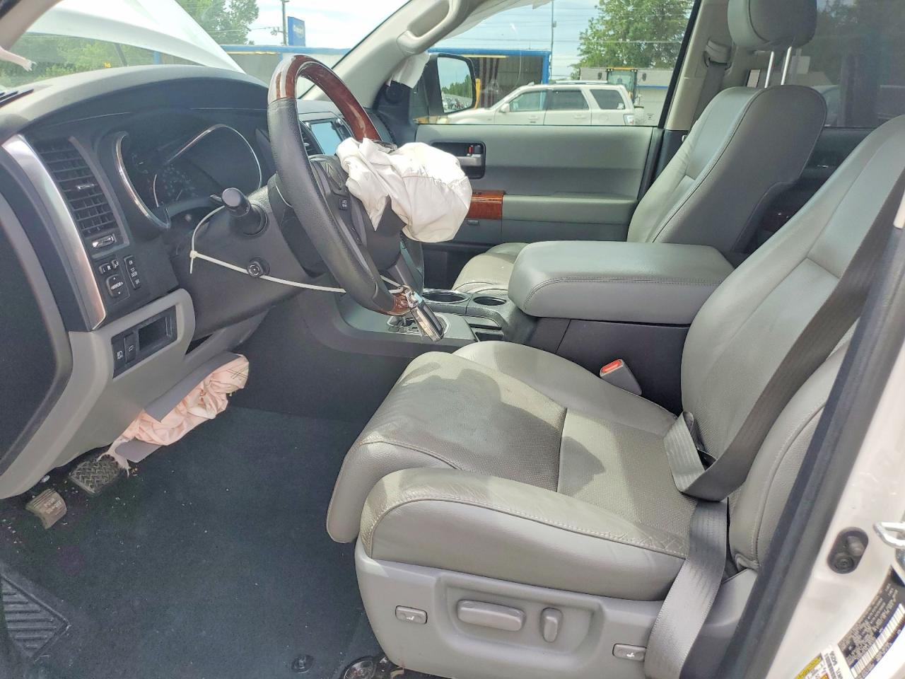 2020 TOYOTA SEQUOIA