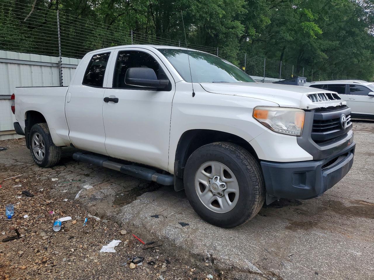 2016 TOYOTA TUNDRA