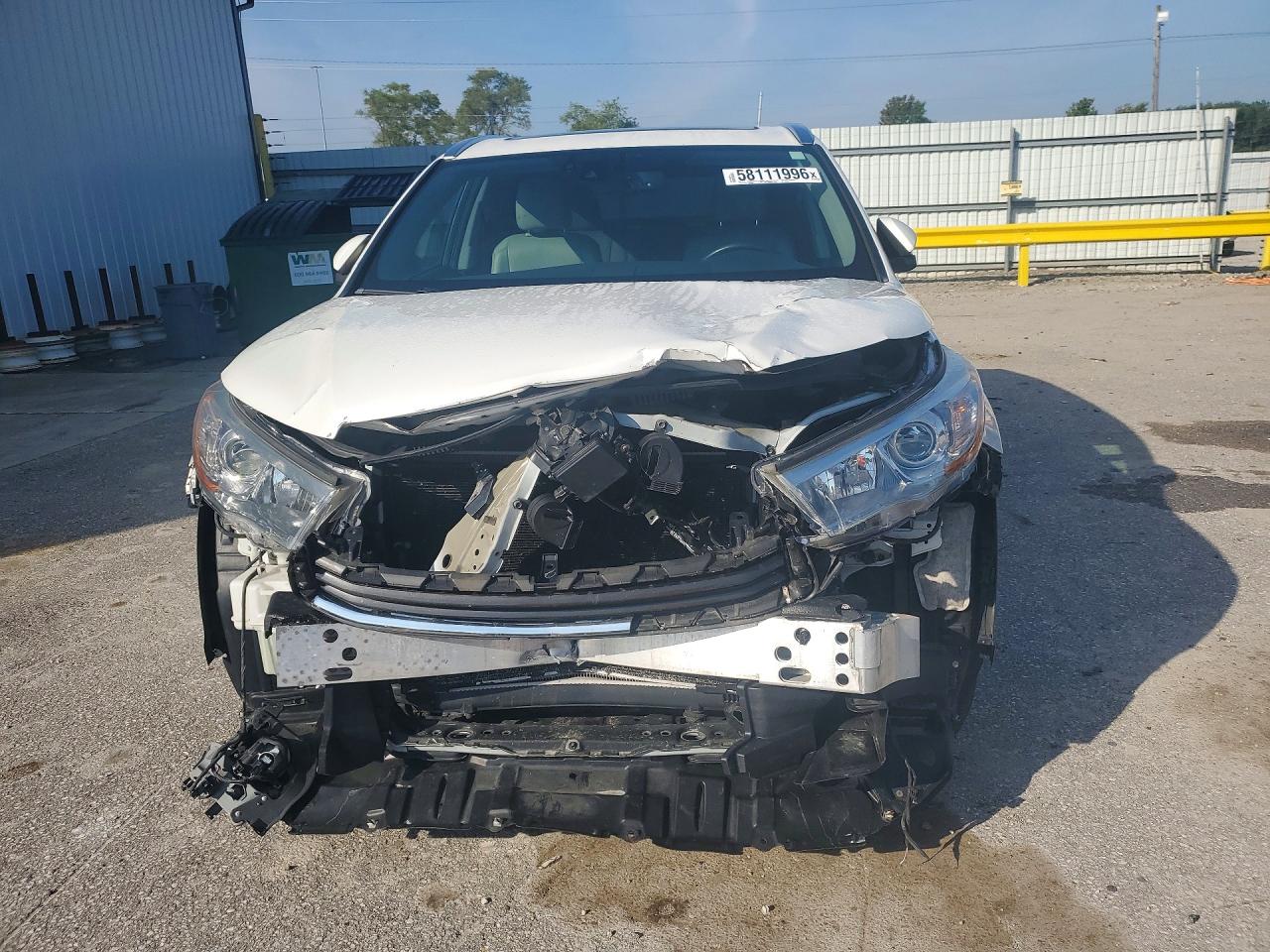 2016 TOYOTA HIGHLANDER