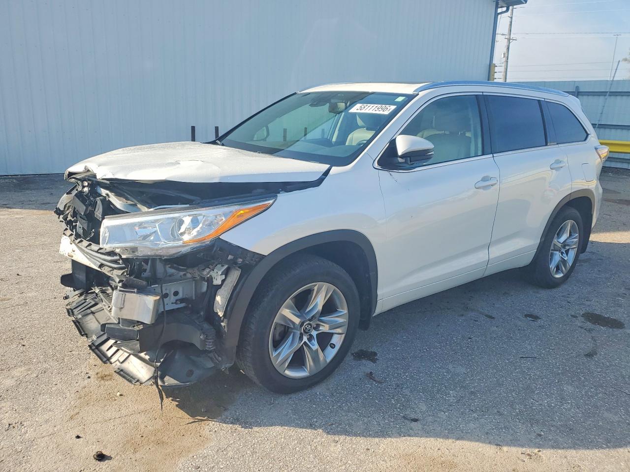 2016 TOYOTA HIGHLANDER