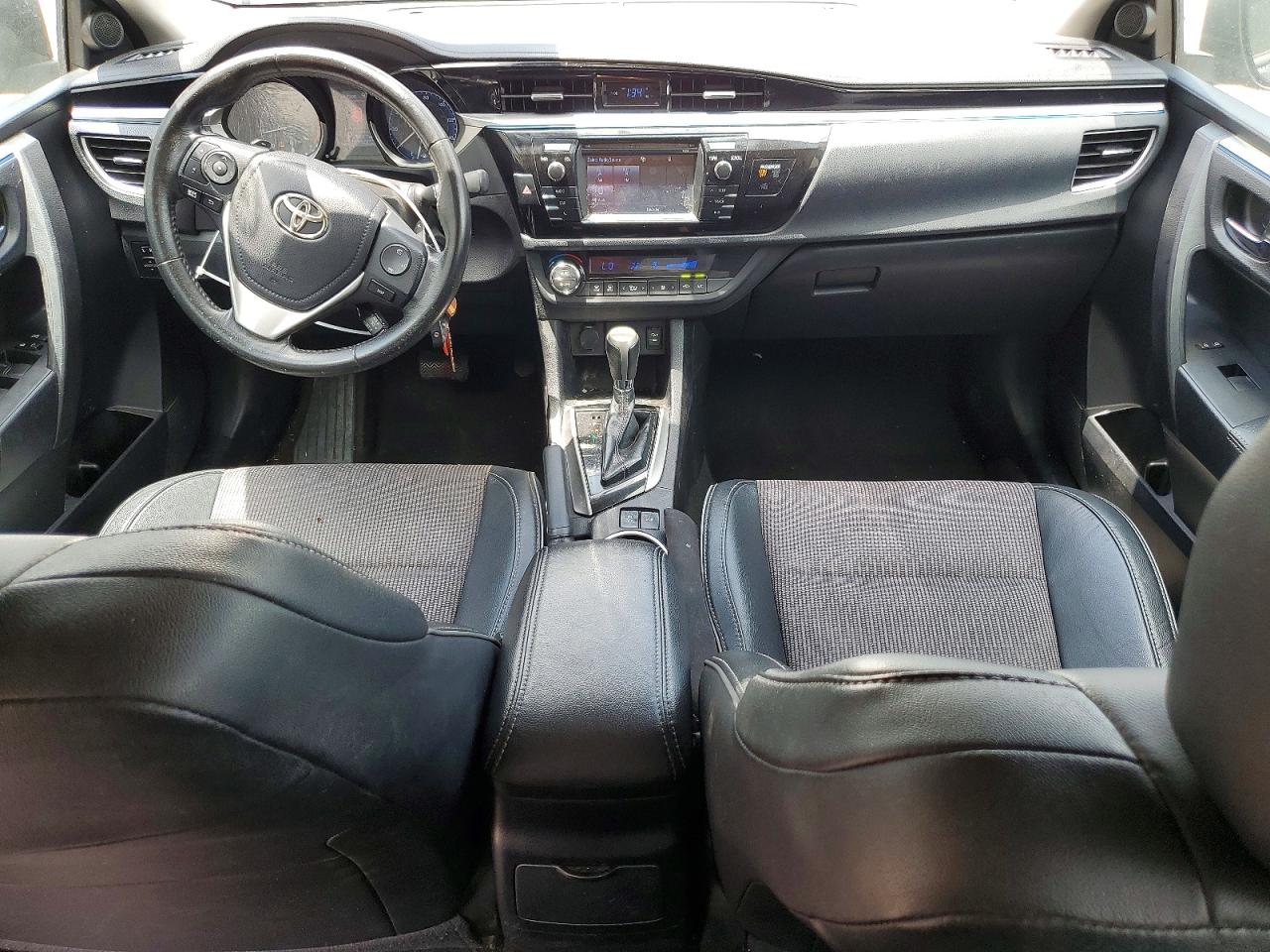 2016 TOYOTA COROLLA