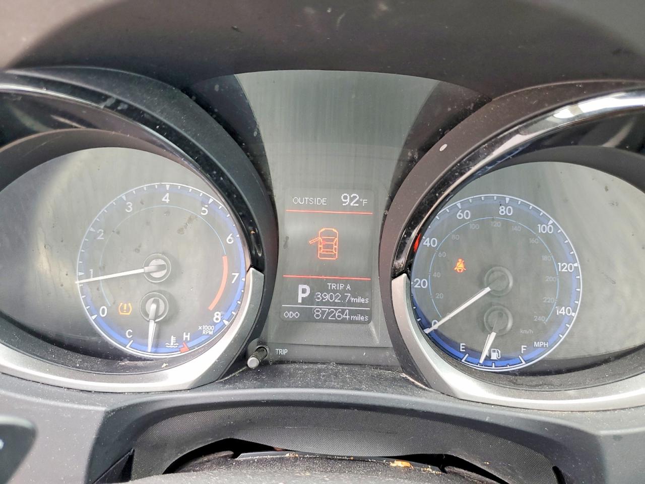 2016 TOYOTA COROLLA