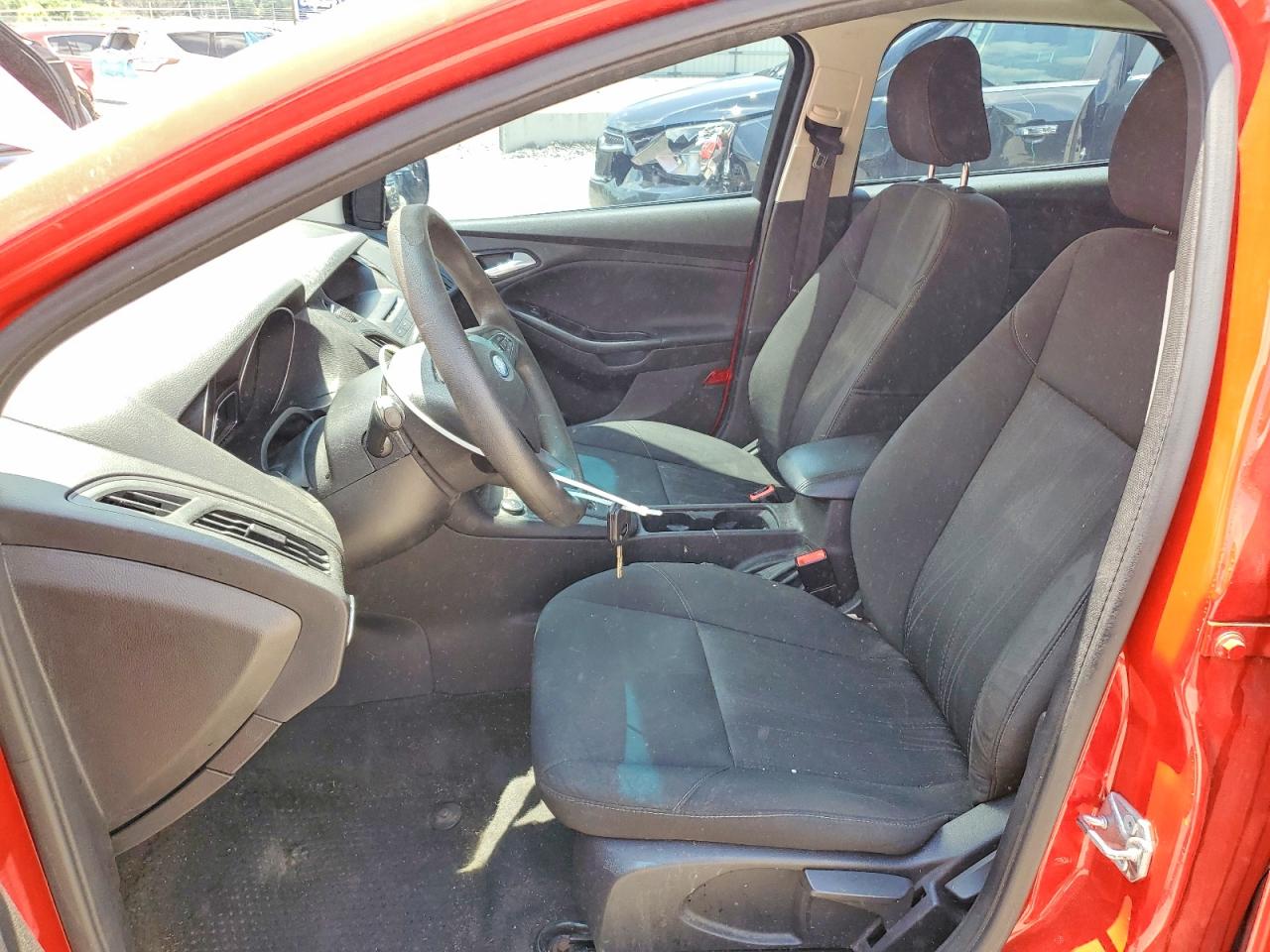 2016 FORD FOCUS