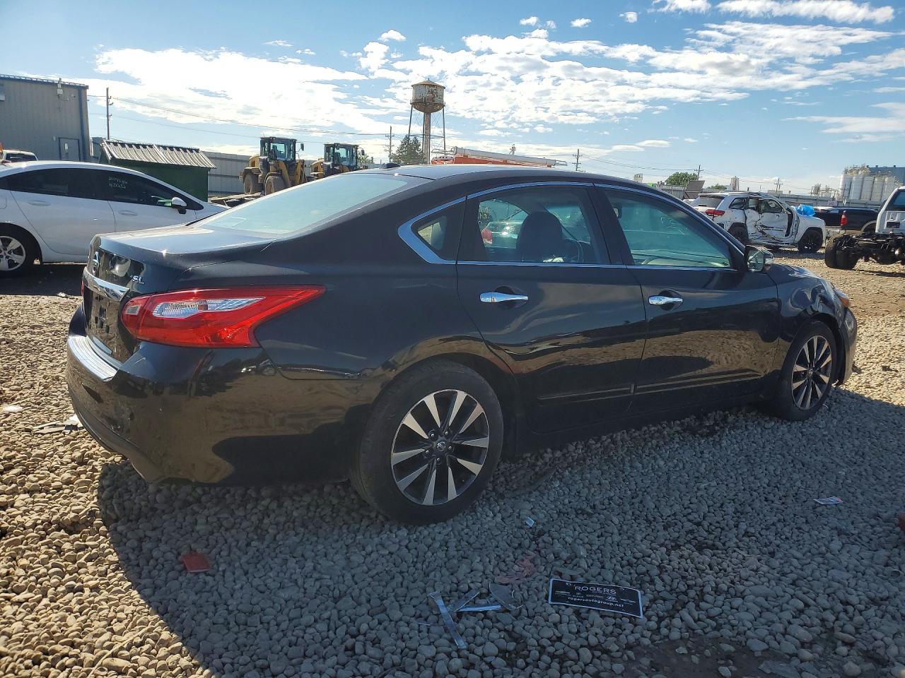 2016 NISSAN ALTIMA