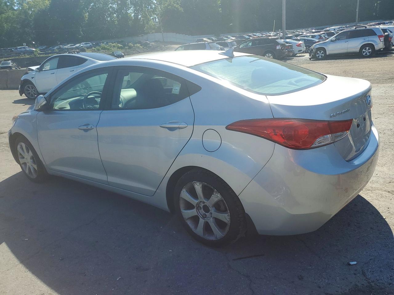 2012 HYUNDAI ELANTRA