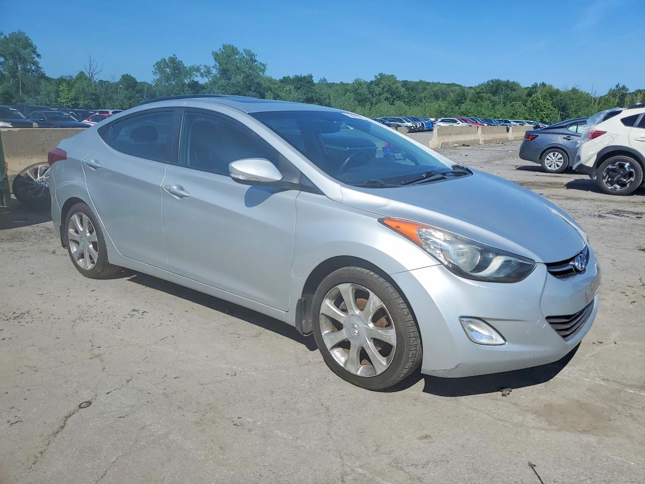 2012 HYUNDAI ELANTRA