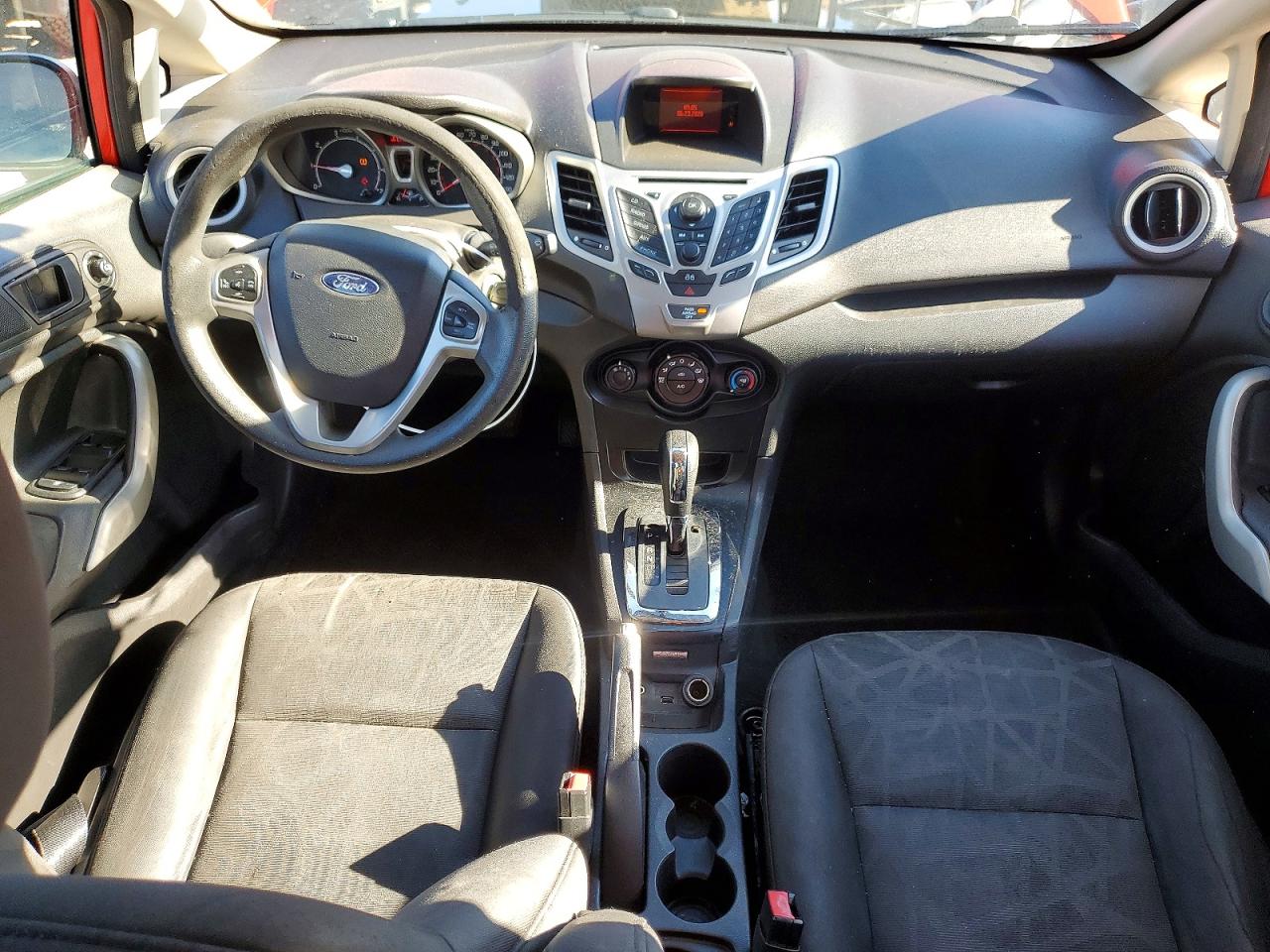2013 FORD FIESTA
