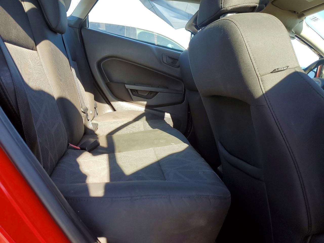 2013 FORD FIESTA