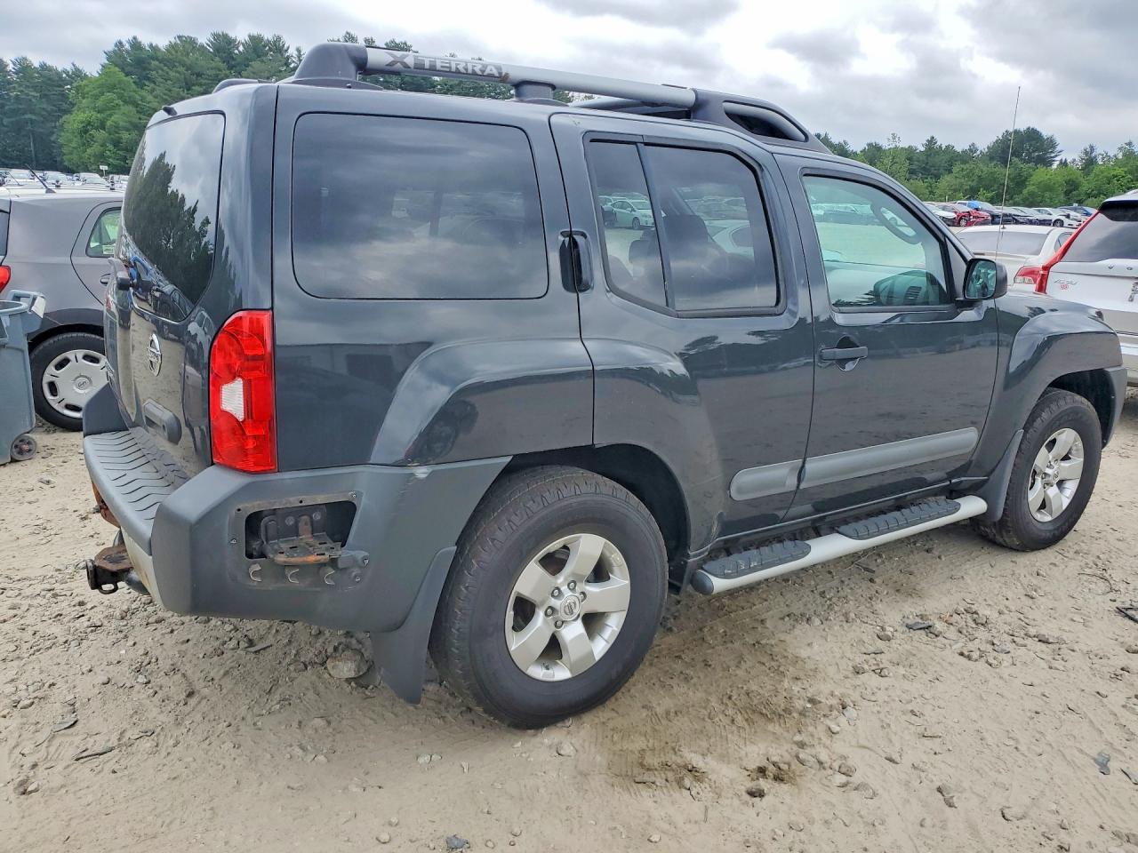 2011 NISSAN XTERRA