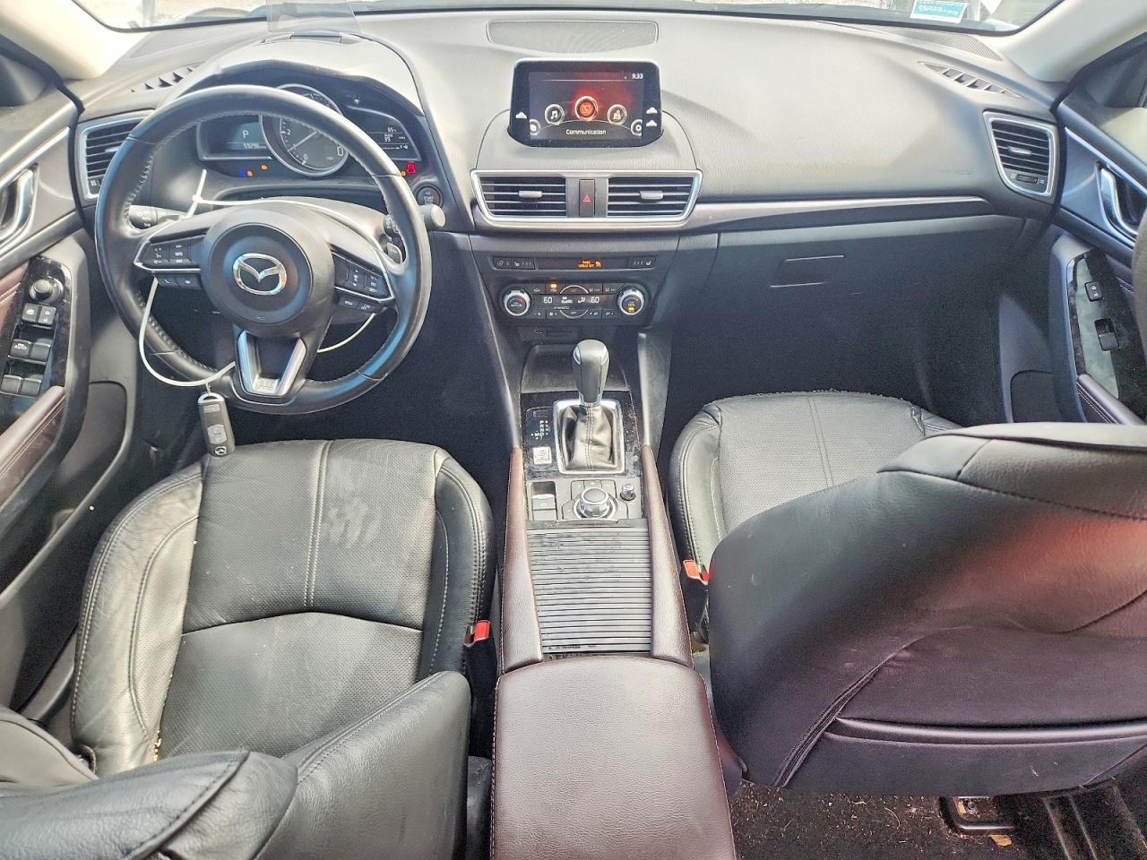 2018 MAZDA 3