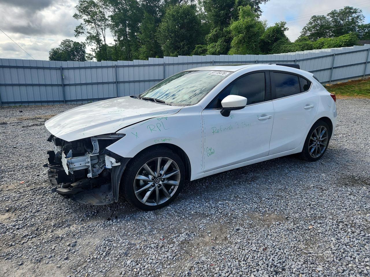 2018 MAZDA 3