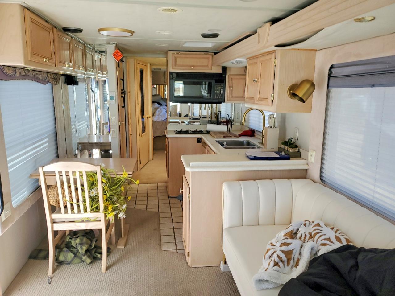 1998 WESTERN RV ALPINE