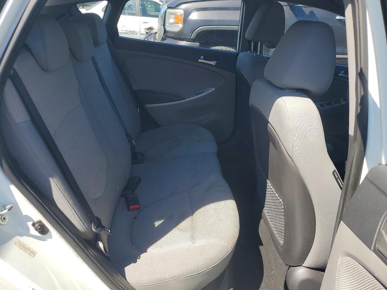 2013 HYUNDAI ACCENT