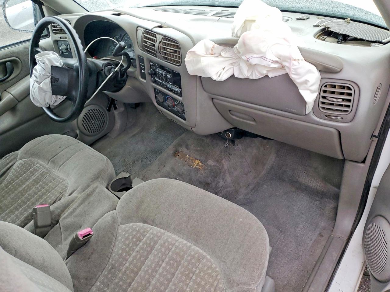 1999 CHEVROLET S10