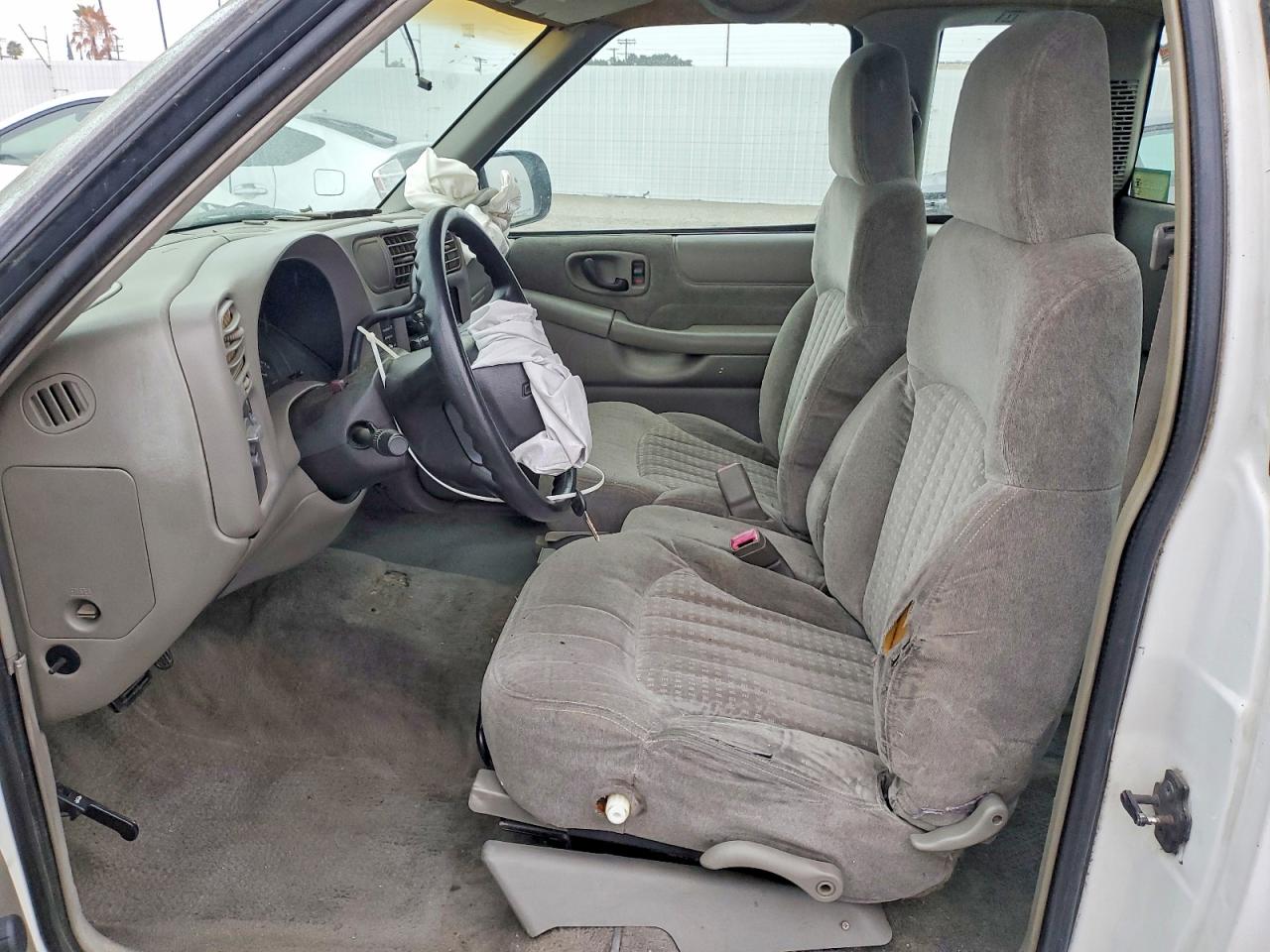 1999 CHEVROLET S10