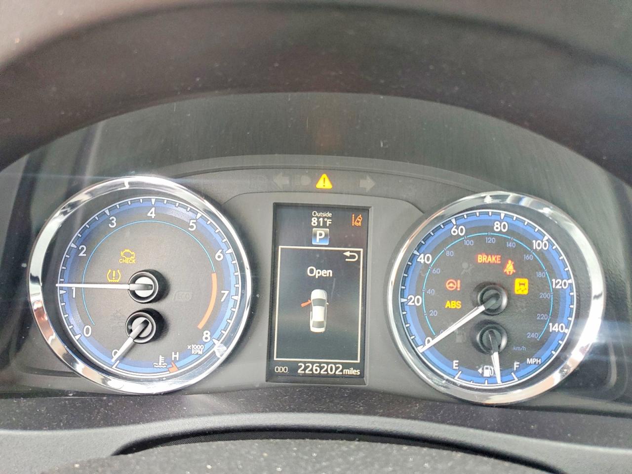 2017 TOYOTA COROLLA