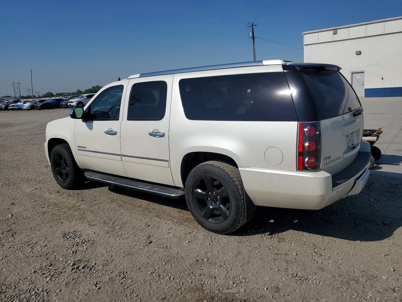 2011 GMC YUKON