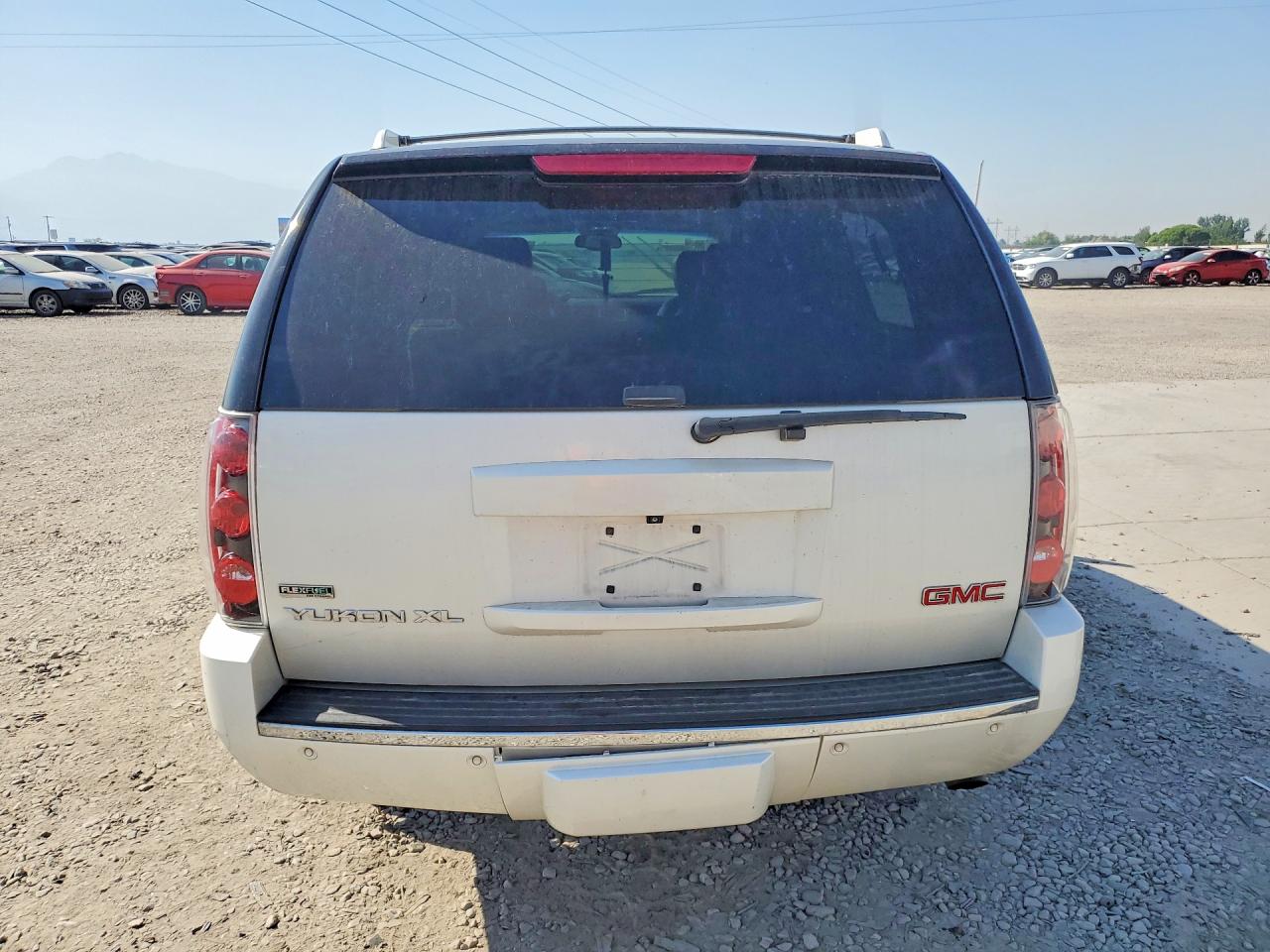 2011 GMC YUKON