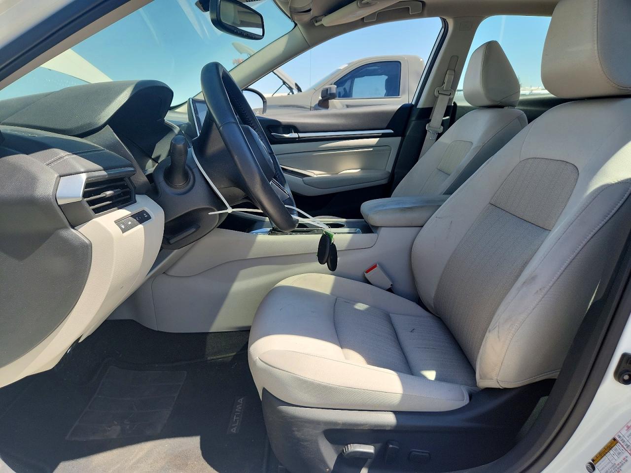 2019 NISSAN ALTIMA